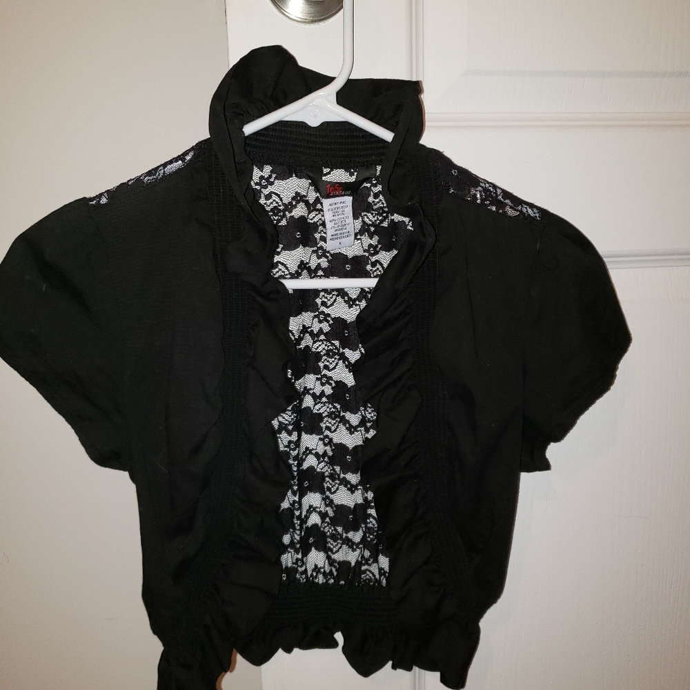 Womens crop short sleeve cover